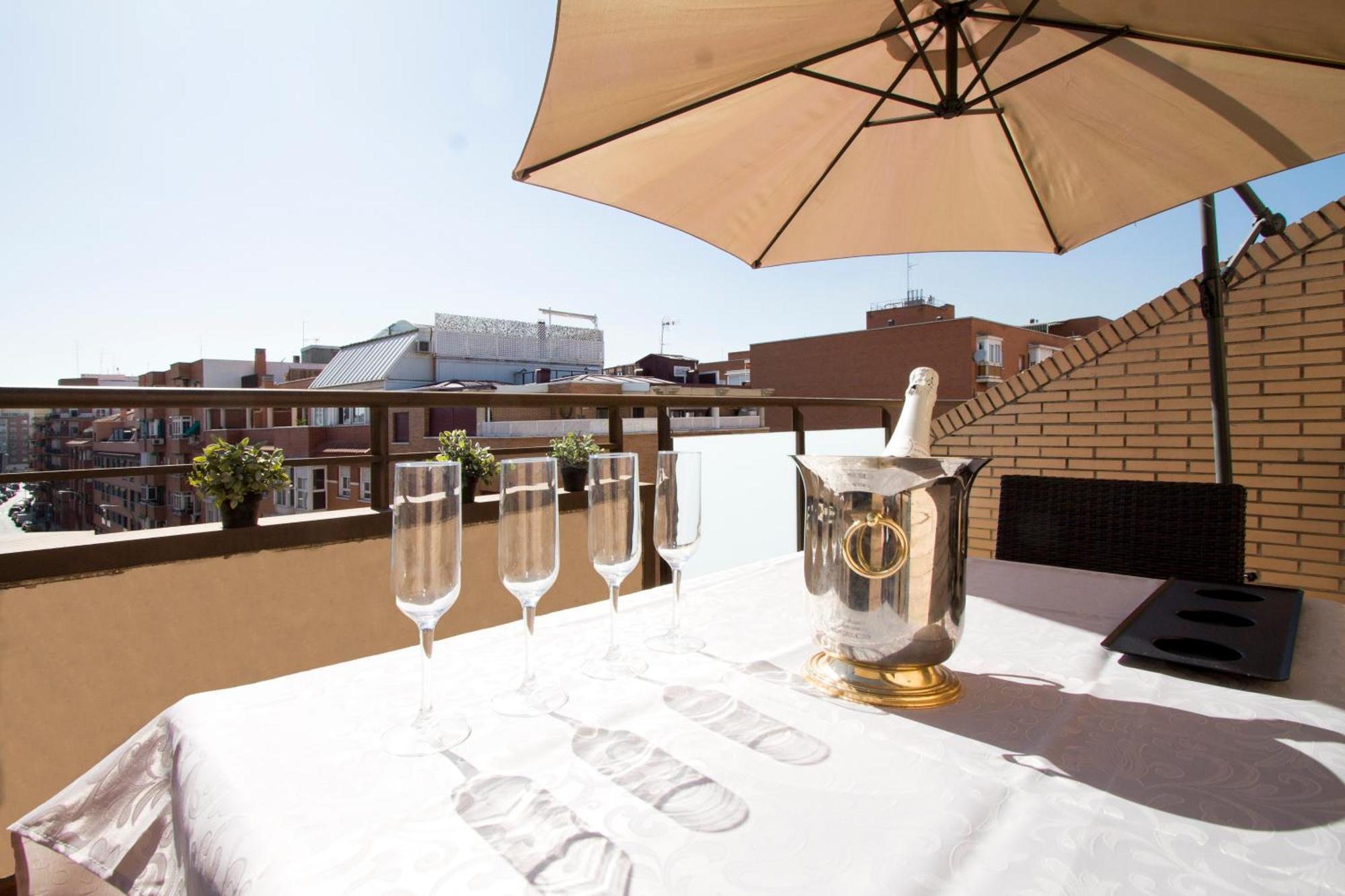 Apartamentos Adelfas Madrid Exterior foto